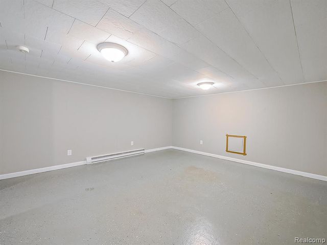21520 Concord Court, Southfield, MI 48076