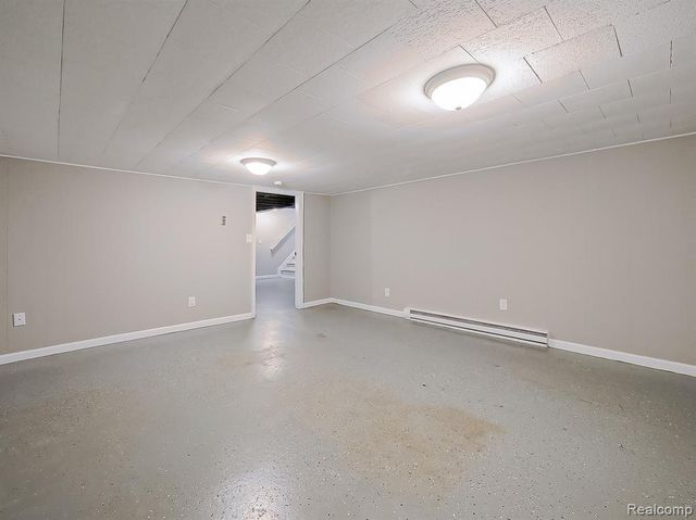 21520 Concord Court, Southfield, MI 48076