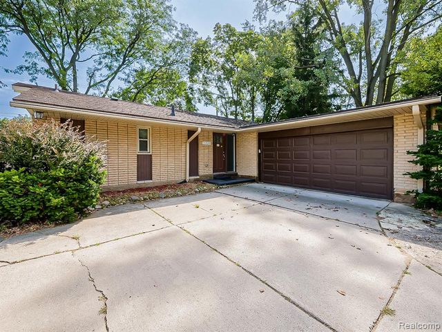 21520 Concord Court, Southfield, MI 48076