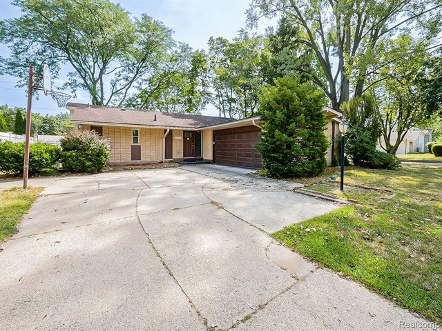 21520 Concord Court, Southfield, MI 48076
