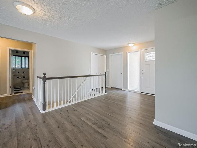 21520 Concord Court, Southfield, MI 48076