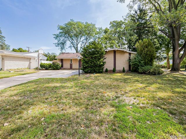 21520 Concord Court, Southfield, MI 48076