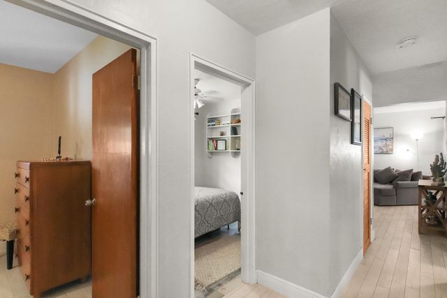 5606 Hobart Avenue, West Palm Beach, FL 33405