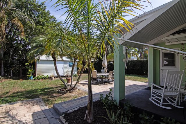 5606 Hobart Avenue, West Palm Beach, FL 33405