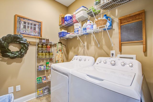 184 Columns Road, Summerville, SC 29483