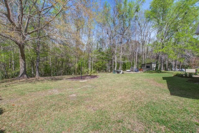 184 Columns Road, Summerville, SC 29483