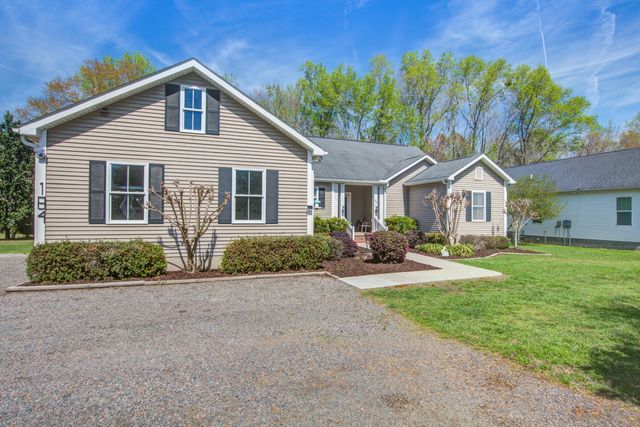 184 Columns Road, Summerville, SC 29483