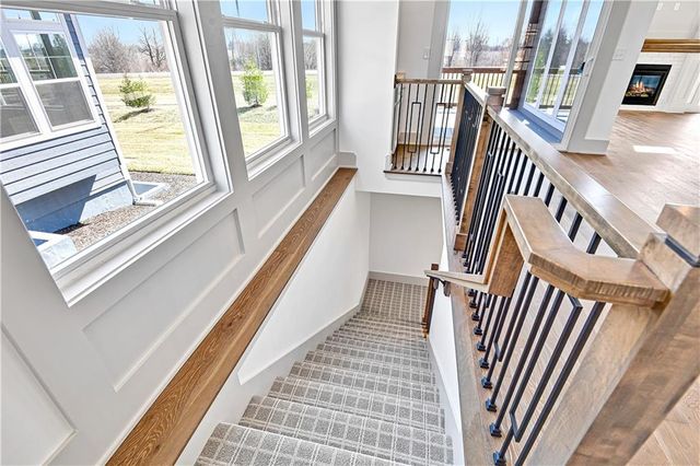 13431 W 174th Terrace, Overland Park, KS 66221