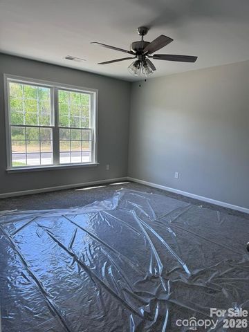 1201 Elizabeth Street W, Pageland, SC 29728