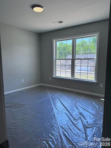 1201 Elizabeth Street W, Pageland, SC 29728