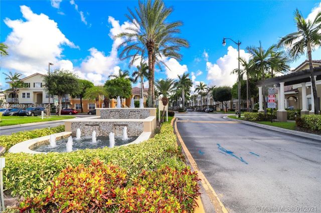 8826 W Flagler St 204, Miami, FL 33174