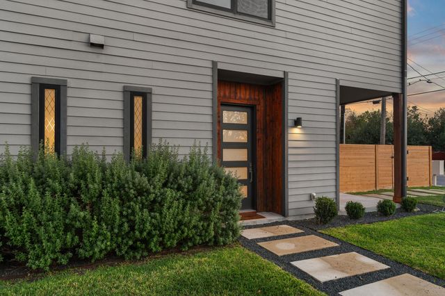 1116 Stobaugh ST A, Austin, TX 78757