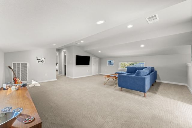 1116 Stobaugh ST A, Austin, TX 78757