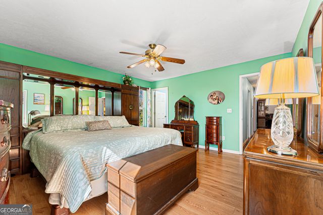 281 Cherokee Drive, Fair Play, SC 29643