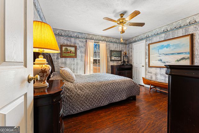 281 Cherokee Drive, Fair Play, SC 29643