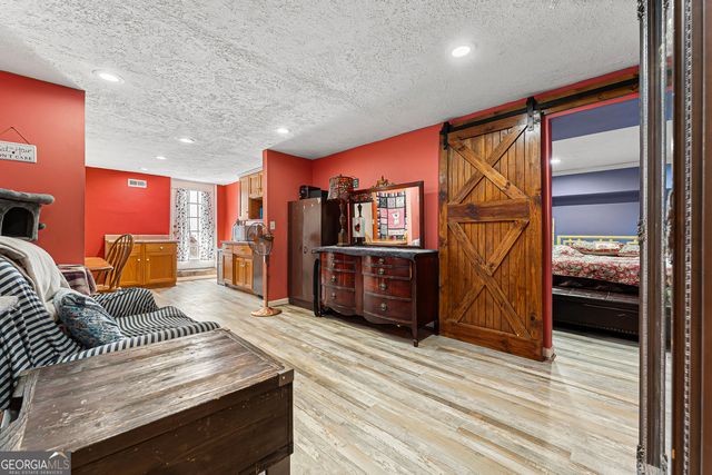 281 Cherokee Drive, Fair Play, SC 29643