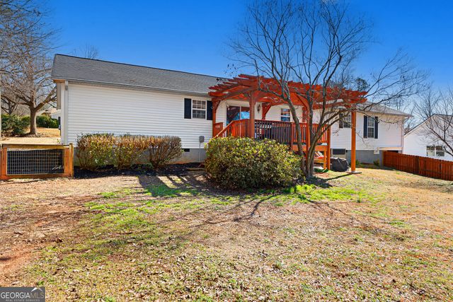 281 Cherokee Drive, Fair Play, SC 29643