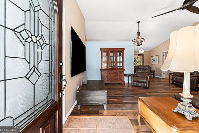 281 Cherokee Drive, Fair Play, SC 29643