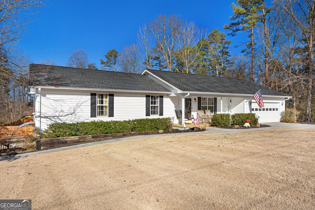281 Cherokee Drive, Fair Play, SC 29643