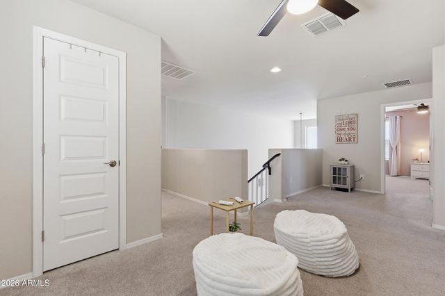 4383 W HORSENETTLE Drive, San Tan Valley, AZ 85144