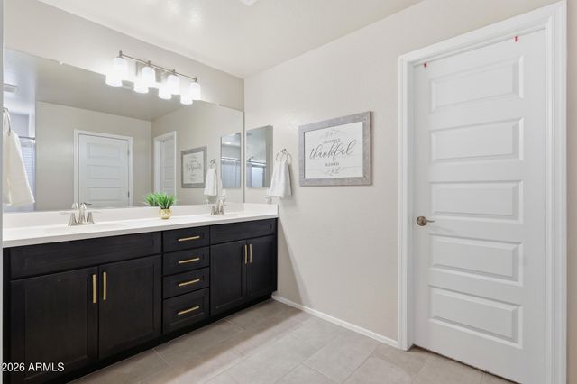 4383 W HORSENETTLE Drive, San Tan Valley, AZ 85144