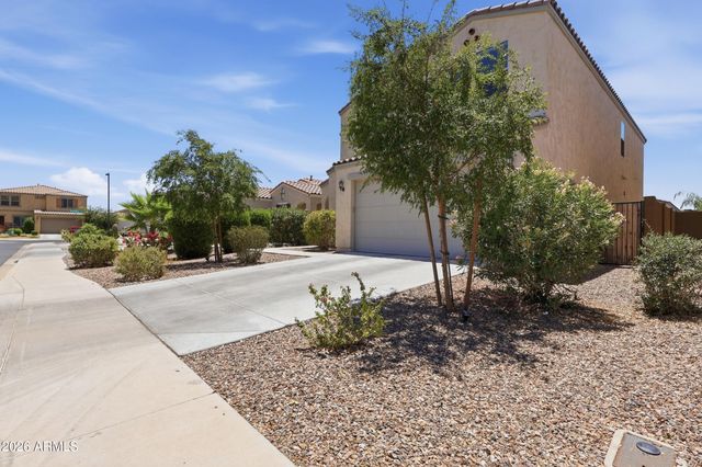 4383 W HORSENETTLE Drive, San Tan Valley, AZ 85144
