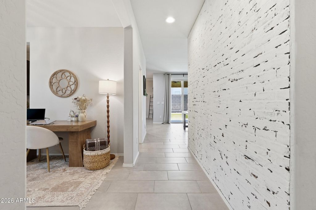 4383 W HORSENETTLE Drive, San Tan Valley, AZ 85144 — photo 5