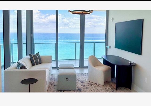 3100 N Ocean Drive H-1703, Riviera Beach, FL 33404