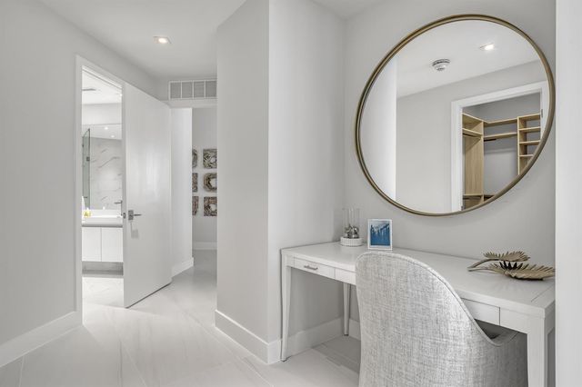 3100 N Ocean Drive H-1703, Riviera Beach, FL 33404