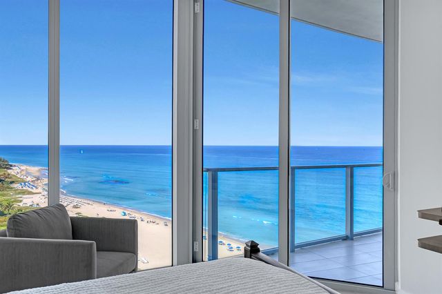 3100 N Ocean Drive H-1703, Riviera Beach, FL 33404