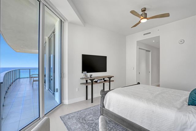 3100 N Ocean Drive H-1703, Riviera Beach, FL 33404