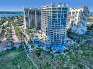 3100 N Ocean Drive H-1703, Riviera Beach, FL 33404