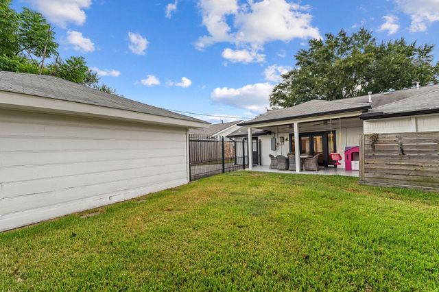 9206 Kapri Lane, Houston, TX 77025