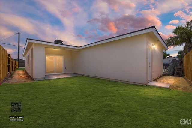 4906 Redbank Road, Bakersfield, CA 93307