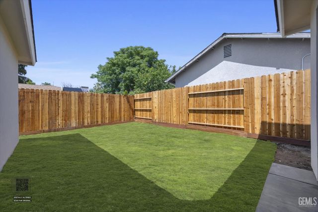 4906 Redbank Road, Bakersfield, CA 93307