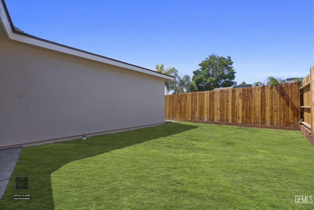 4906 Redbank Road, Bakersfield, CA 93307