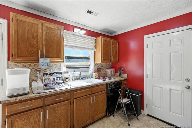 5313 Harding Drive, Hope Mills, NC 28348