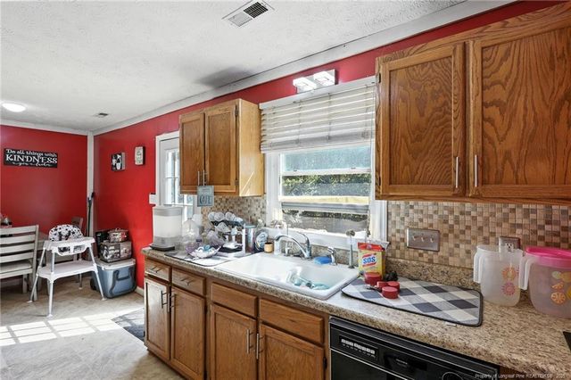 5313 Harding Drive, Hope Mills, NC 28348
