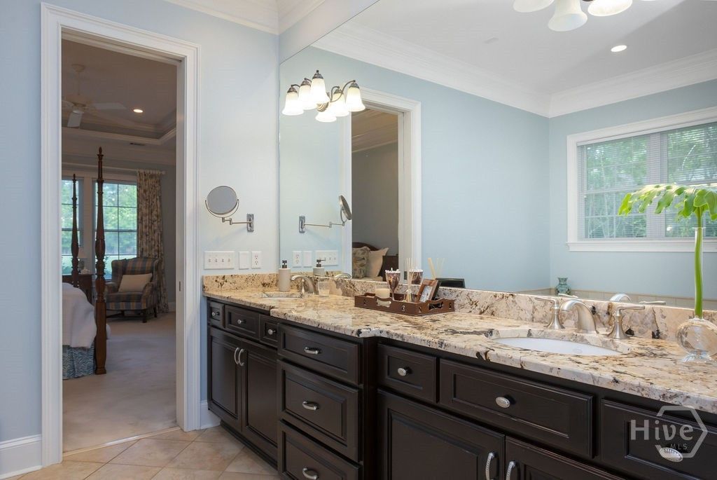 Image 29 of property listing at 4 Perriwinkle Lane, Savannah, GA 31411