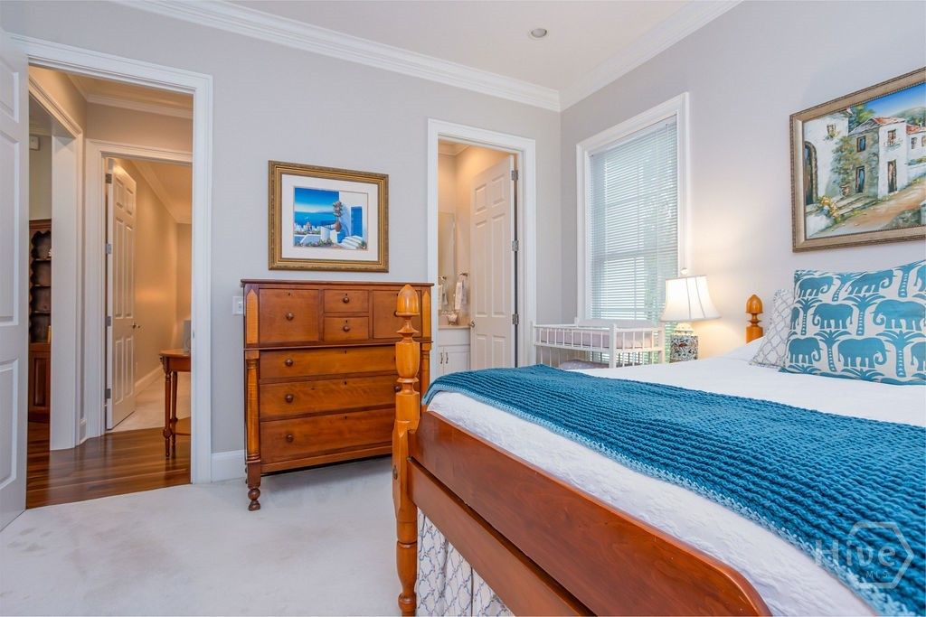 Image 36 of property listing at 4 Perriwinkle Lane, Savannah, GA 31411