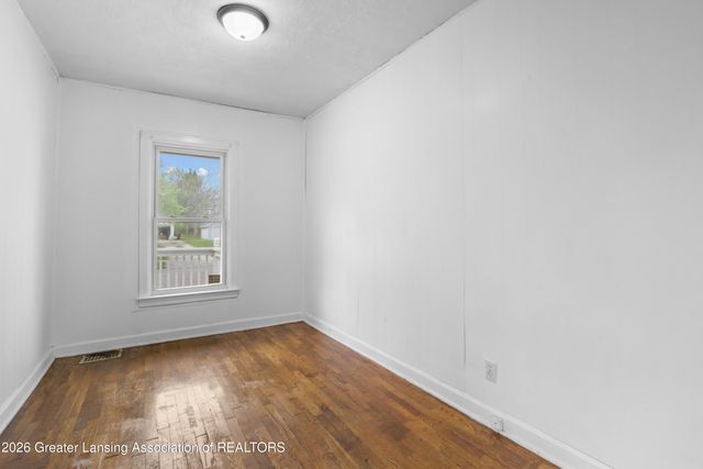 1422 Comfort Street, Lansing, MI 48915
