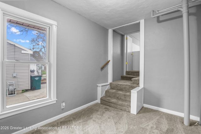 1422 Comfort Street, Lansing, MI 48915