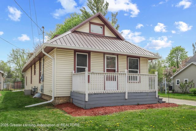 1422 Comfort Street, Lansing, MI 48915