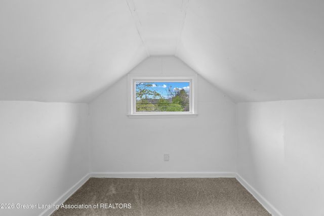 1422 Comfort Street, Lansing, MI 48915