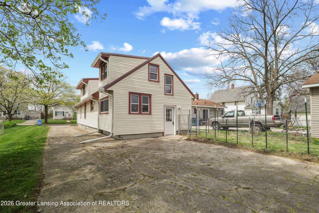 1422 Comfort Street, Lansing, MI 48915
