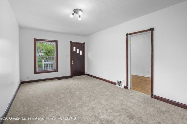 1422 Comfort Street, Lansing, MI 48915