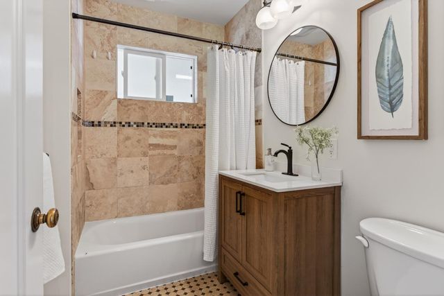 379 Alameda De Las Pulgas, Redwood City, CA 94062