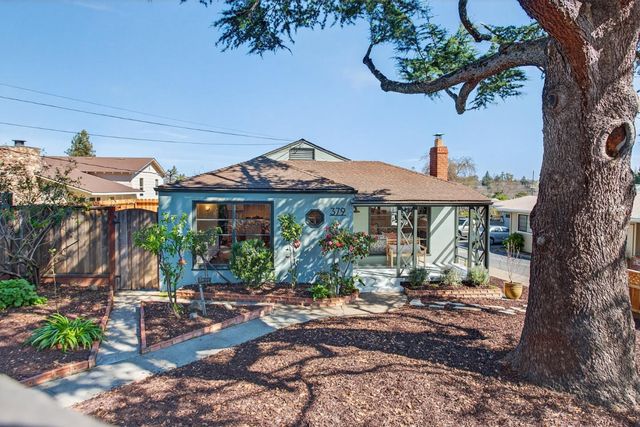 379 Alameda De Las Pulgas, Redwood City, CA 94062