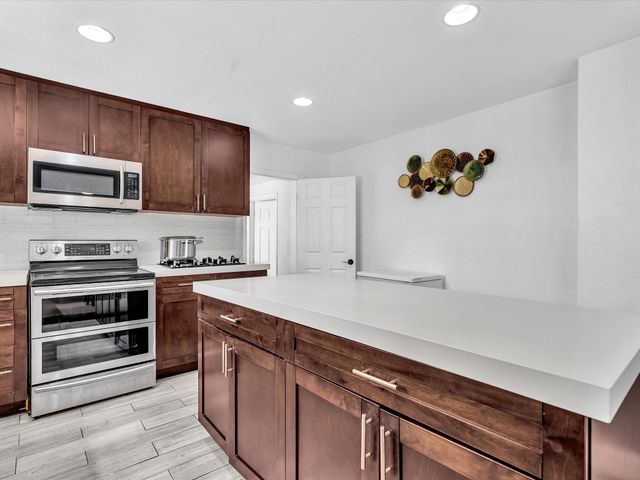 4400 W BROWARD Boulevard, Plantation, FL 33317