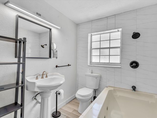 4400 W BROWARD Boulevard, Plantation, FL 33317